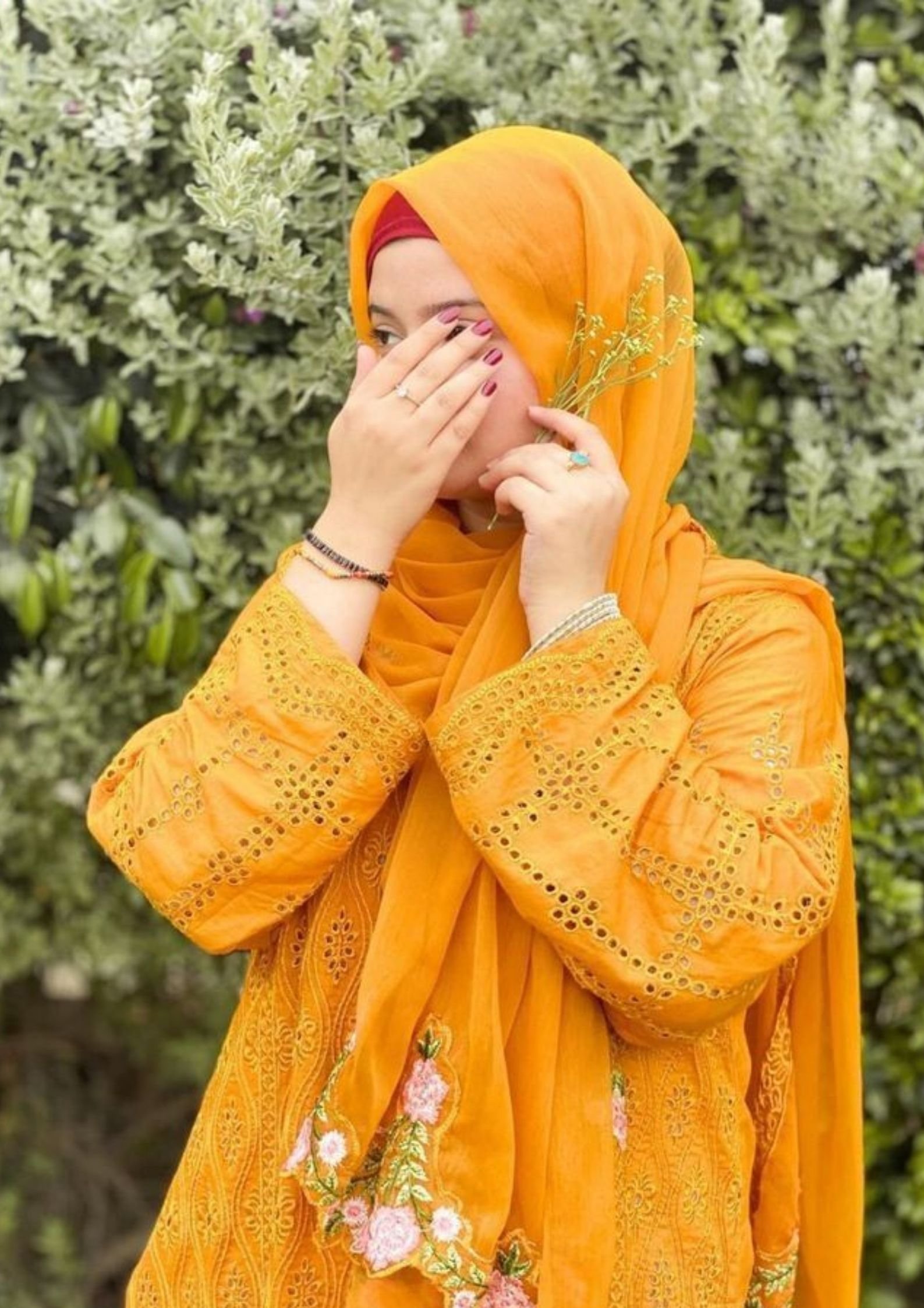 Hijab Girl DP