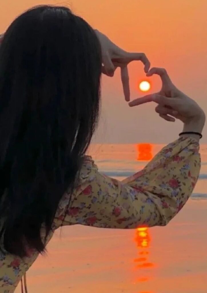 WhatsApp DP for Girls