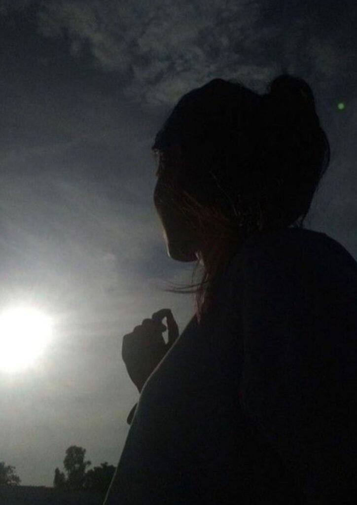 WhatsApp DP for Girls