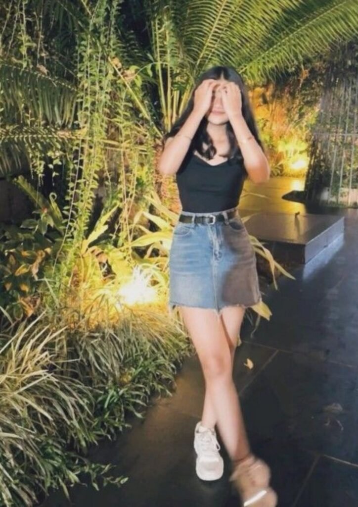 Girl Photo Dp