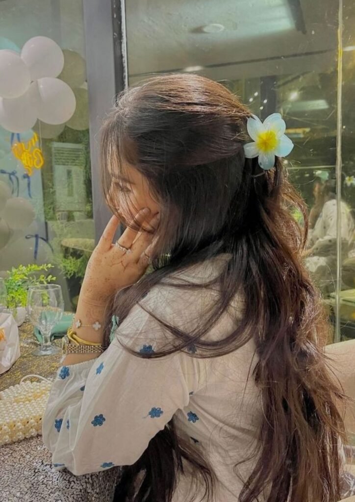 Girl Photo Dp